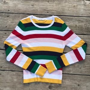 Super cute light sweater